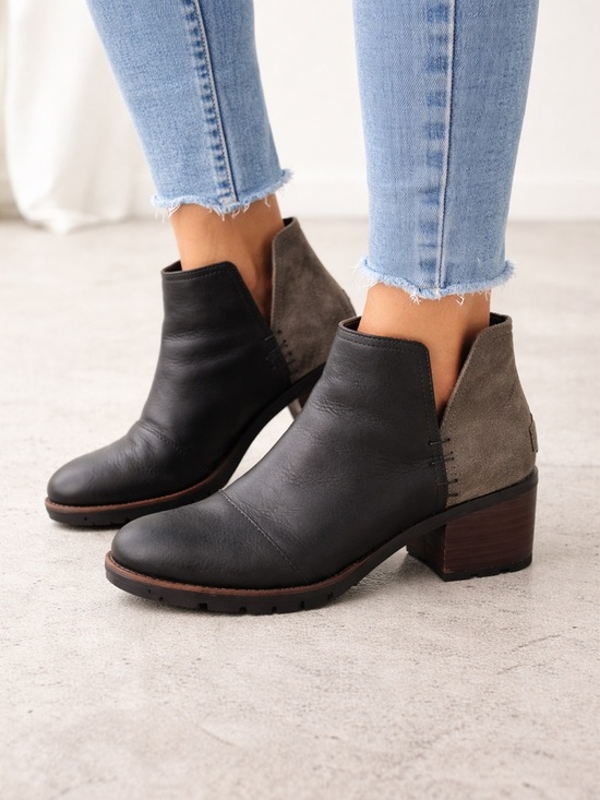 Sorel Shoes - Sorel Leather Ankle Boots Womens 7 Black Slip On Block Heel Lug Sole